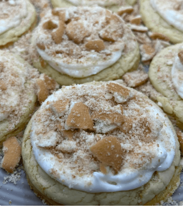 Banana Pudding-Loaded Cookie!